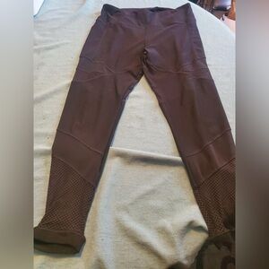 VOGO ATHLETICA Women's yoga pants -  SIZE LARGE